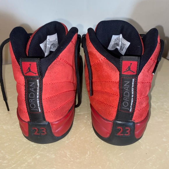 Jordan’s Boys size 6.5 Retro 12 - Picture 3 of 11